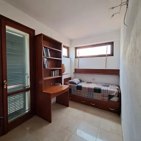 Perla - Terrazza Fronte Mare E Aria Condizionata Apartment Marina di Campo